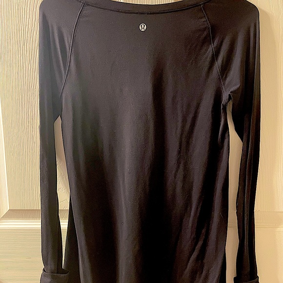 Lululemon Long Sleeve - Picture 3 of 3